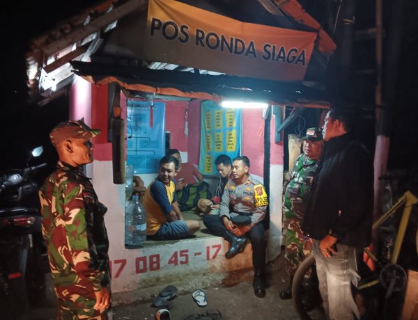 Polsek Cikembar Polres Sukabumi Gelar Patroli Dialogis Antisipasi Gangguan Kamtibmas